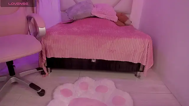 Snapshot of Abby_Piink chatting on March 8, 2026, 3:26 pm Abby Piink online show from March 8, 2026, 3:26 pm