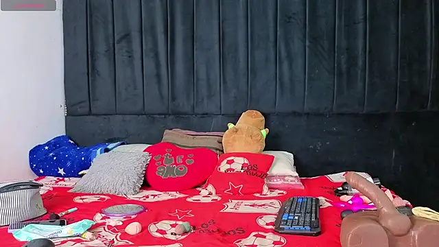 Snapshot of megan_stathann chatting on November 1, 2025, 11:09 pm megan stathann online show from November 1, 2025, 11:09 pm