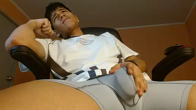 Snapshot of jettdread chatting on November 9, 2025, 6:34 pm jettdread online show from November 9, 2025, 6:34 pm