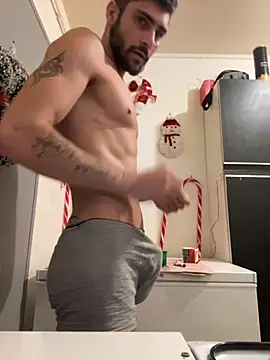 Snapshot of Hugo34bg chatting on November 18, 2025, 2:27 am Hugo34bg online show from November 18, 2025, 2:27 am