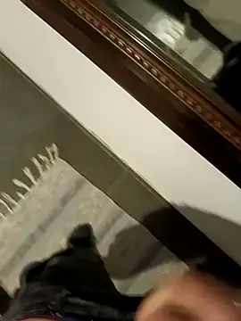 Chyste02 online show from April 1, 2026, 1:41 pm