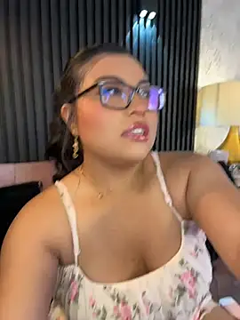 Alexa Madisson online show from May 7, 2026, 6:33 pm