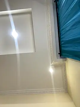 Snapshot of Ivelleee_ chatting on November 20, 2025, 10:42 pm Ivelleee online show from November 20, 2025, 10:42 pm