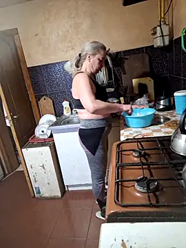 Snapshot of my_Kazka chatting on March 6, 2026, 10:10 am my Kazka online show from March 6, 2026, 10:10 am