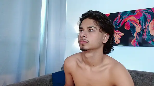 Snapshot of MathewAdams chatting on November 18, 2025, 6:33 pm MathewAdams online show from November 18, 2025, 6:33 pm