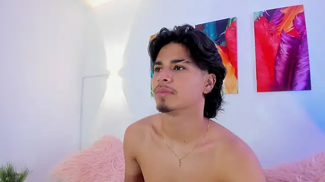 Snapshot of MathewAdams chatting on November 19, 2025, 6:41 pm MathewAdams online show from November 19, 2025, 6:41 pm