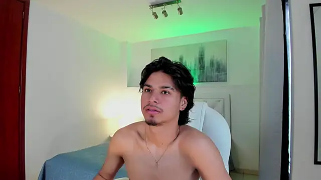 Snapshot of MathewAdams chatting on November 28, 2025, 6:30 pm MathewAdams online show from November 28, 2025, 6:30 pm