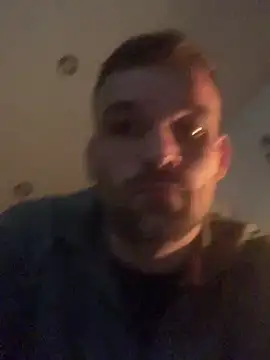 Snapshot of LKC94 chatting on March 22, 2025, 1:54 am LKC94 online show from March 22, 2025, 1:54 am