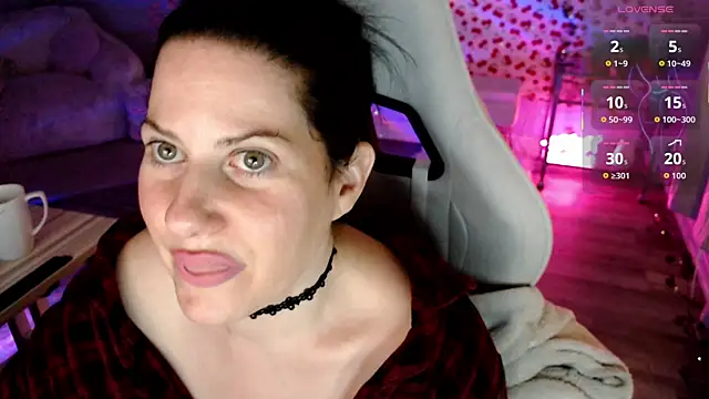 Snapshot of BellaStar84 chatting on June 18, 2026, 5:39 am BellaStar84 online show from June 18, 2026, 5:39 am