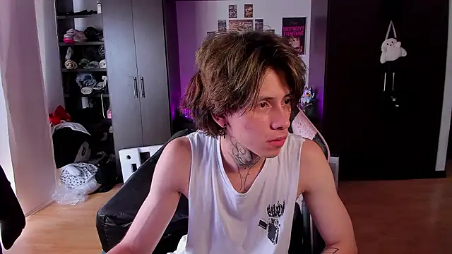 Snapshot of xIce_Boy chatting on March 11, 2026, 3:50 pm xIce Boy online show from March 11, 2026, 3:50 pm