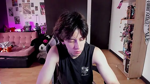 Snapshot of xIce_Boy chatting on June 14, 2026, 2:40 pm xIce Boy online show from June 14, 2026, 2:40 pm