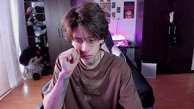 Snapshot of xIce_Boy chatting on March 8, 2026, 3:15 pm xIce Boy online show from March 8, 2026, 3:15 pm