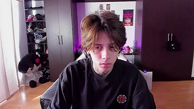 Snapshot of xIce_Boy chatting on March 9, 2026, 2:31 pm xIce Boy online show from March 9, 2026, 2:31 pm