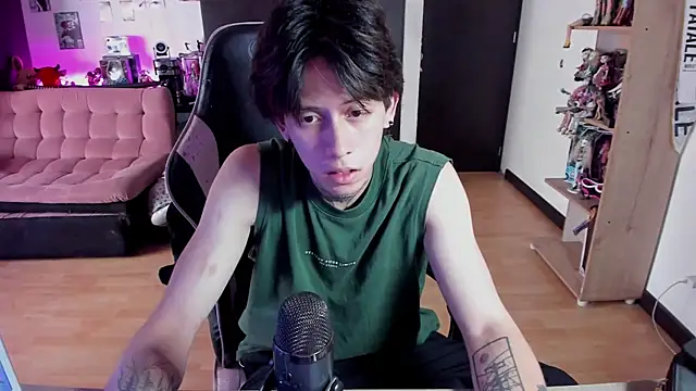 Snapshot of xIce_Boy chatting on June 22, 2026, 7:11 pm xIce Boy online show from June 22, 2026, 7:11 pm