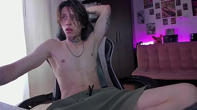 xIce Boy online show from May 7, 2026, 10:13 pm