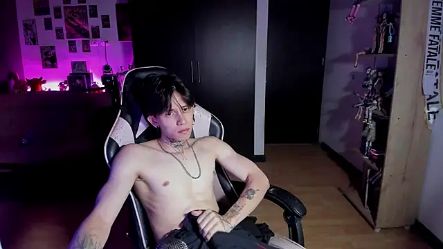 Snapshot of xIce_Boy chatting on June 14, 2026, 1:13 am xIce Boy online show from June 14, 2026, 1:13 am