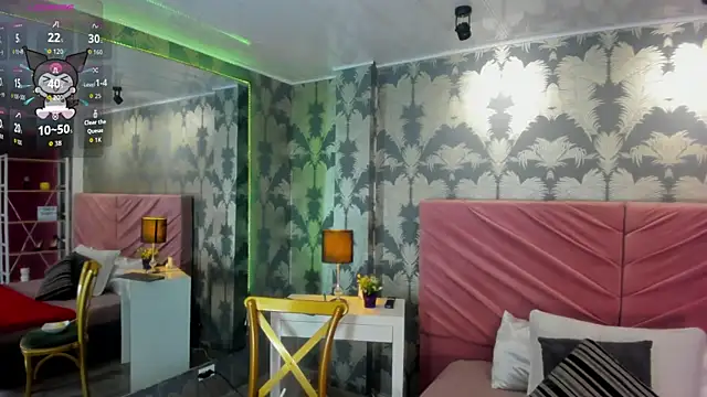 Snapshot of Karin_Ks chatting on November 14, 2025, 7:39 pm Karin Ks online show from November 14, 2025, 7:39 pm