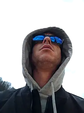 Snapshot of svenpfeifer chatting on March 12, 2025, 5:17 pm svenpfeifer online show from March 12, 2025, 5:17 pm