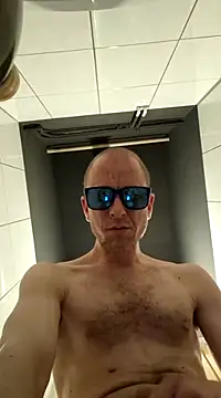 Snapshot of svenpfeifer chatting on March 22, 2025, 5:39 am svenpfeifer online show from March 22, 2025, 5:39 am