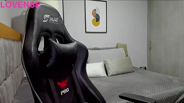 Dante Storm online show from October 7, 2025, 1:17 am