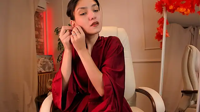 Snapshot of RoxannaG chatting on September 25, 2025, 4:29 am RoxannaG online show from September 25, 2025, 4:29 am