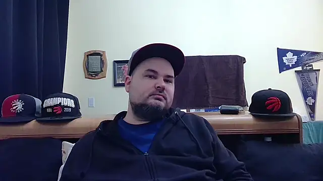 Snapshot of ChubbyMiddleAgedMan chatting on March 11, 2025, 1:23 pm ChubbyMiddleAgedMan online show from March 11, 2025, 1:23 pm
