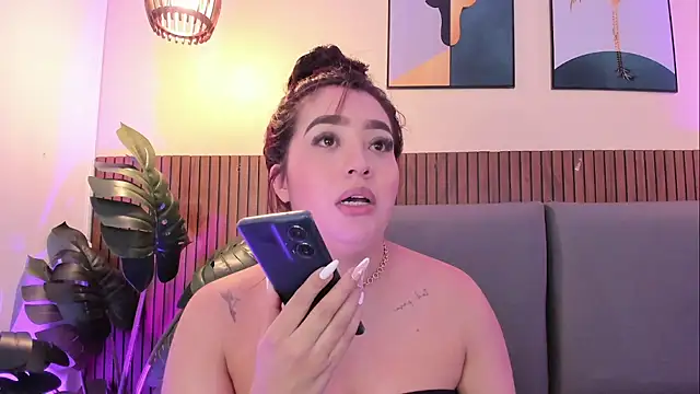 MelinaCruz online show from May 29, 2026, 1:55 am