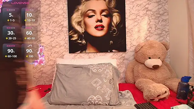 Snapshot of nataliaesmith_24 chatting on November 18, 2025, 6:33 pm nataliaesmith 24 online show from November 18, 2025, 6:33 pm