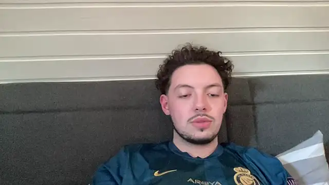 Sabo01 online show from March 18, 2025, 4:06 pm