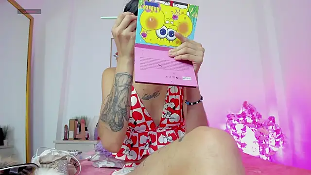 Snapshot of alana_111 chatting on November 29, 2025, 3:06 am alana 111 online show from November 29, 2025, 3:06 am