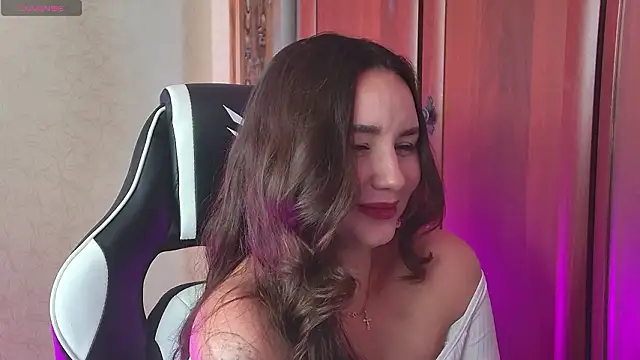 CherryTouss online show from February 4, 2026, 7:58 am