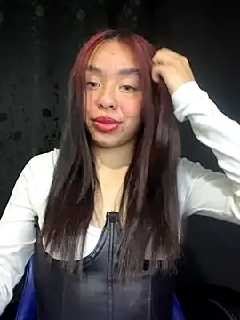 Snapshot of Tracy_KS chatting on November 30, 2025, 3:51 am Tracy KS online show from November 30, 2025, 3:51 am