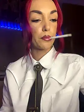 Snapshot of MeganFoxiy chatting on December 5, 2025, 5:39 am MeganFoxiy online show from December 5, 2025, 5:39 am