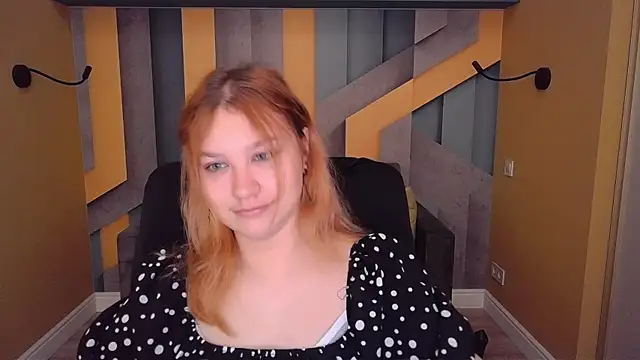 Snapshot of AngelinaLow chatting on May 24, 2026, 5:29 am AngelinaLow online show from May 24, 2026, 5:29 am