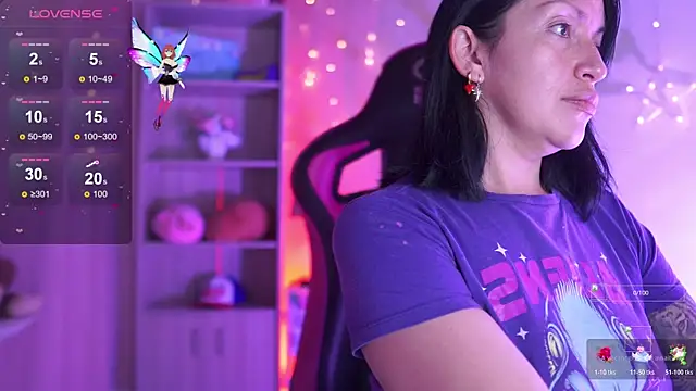 Snapshot of Madison_Mayer chatting on November 7, 2025, 12:42 pm Madison Mayer online show from November 7, 2025, 12:42 pm