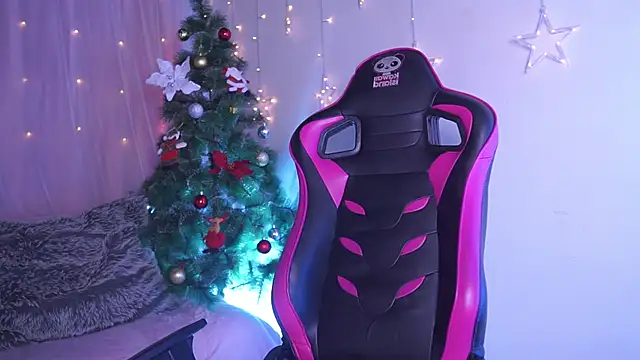 Snapshot of Madison_Mayer chatting on November 27, 2025, 12:49 pm Madison Mayer online show from November 27, 2025, 12:49 pm