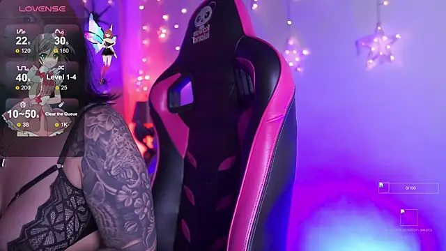 Snapshot of Madison_Mayer chatting on October 30, 2025, 12:14 pm Madison Mayer online show from October 30, 2025, 12:14 pm