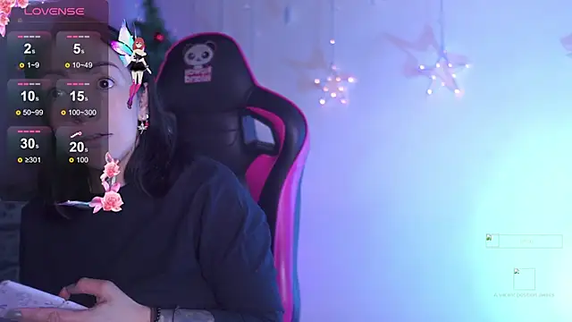 Snapshot of Madison_Mayer chatting on November 28, 2025, 1:11 pm Madison Mayer online show from November 28, 2025, 1:11 pm