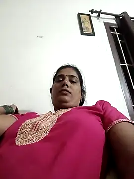 kissmetha online show from February 25, 2026, 4:51 pm