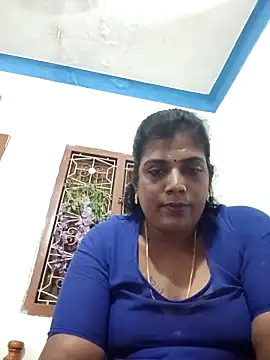 kissmetha online show from March 13, 2025, 6:37 am