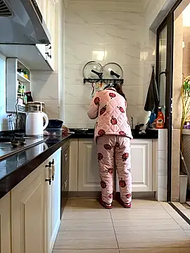 aa520uv online show from January 10, 2026, 1:34 am