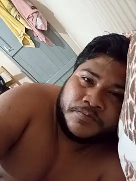 indio9233 online show from November 3, 2025, 6:40 am