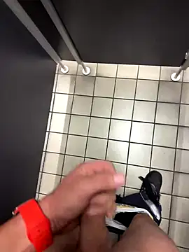 wassermann8484 online show from October 14, 2025, 2:23 am