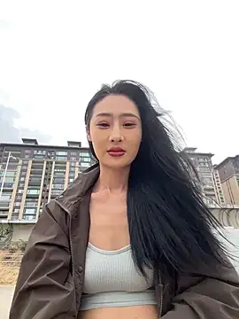 Snapshot of linger-23 chatting on October 27, 2025, 6:03 am linger-23 online show from October 27, 2025, 6:03 am