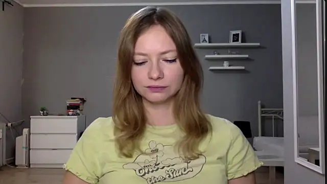 Snapshot of MillieShow chatting on October 23, 2025, 5:11 pm MillieShow online show from October 23, 2025, 5:11 pm