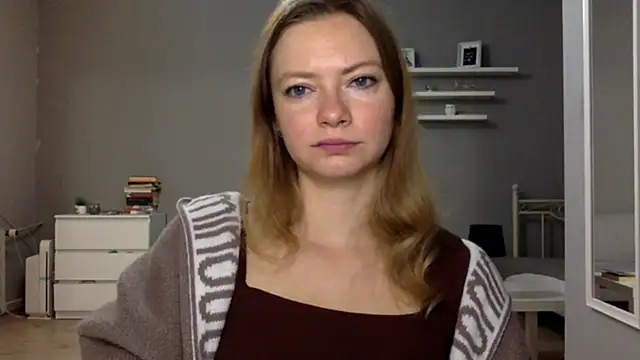 Snapshot of MillieShow chatting on November 16, 2025, 3:06 pm MillieShow online show from November 16, 2025, 3:06 pm