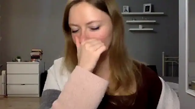 Snapshot of MillieShow chatting on November 20, 2025, 9:47 pm MillieShow online show from November 20, 2025, 9:47 pm