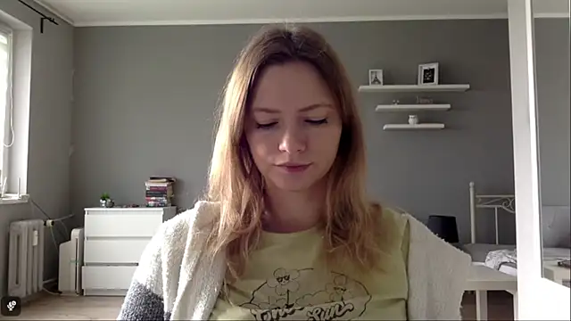 Snapshot of MillieShow chatting on October 7, 2025, 9:54 am MillieShow online show from October 7, 2025, 9:54 am