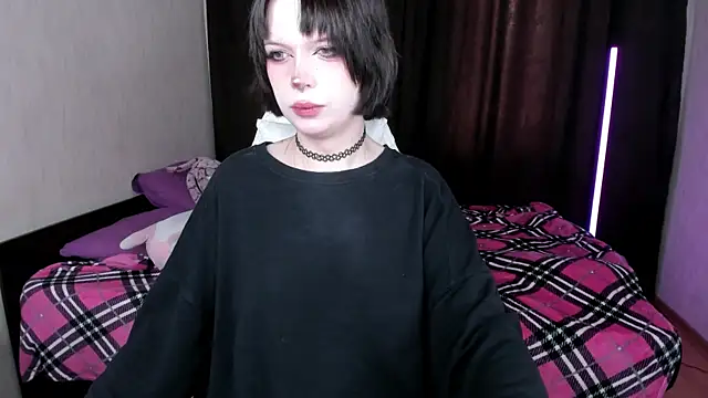 amelia mays xx online show from September 10, 2025, 7:40 am