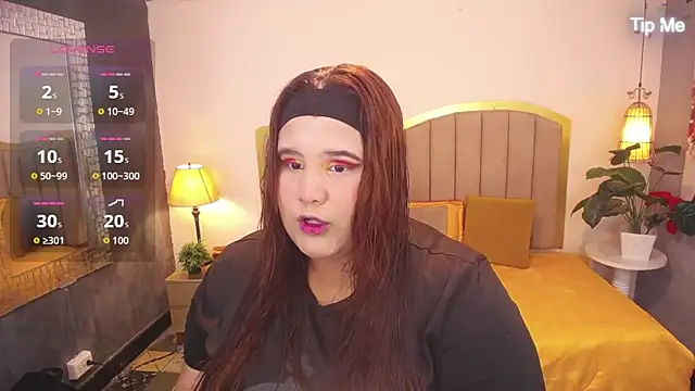 Snapshot of ailyn_maury chatting on October 22, 2025, 1:54 pm ailyn maury online show from October 22, 2025, 1:54 pm